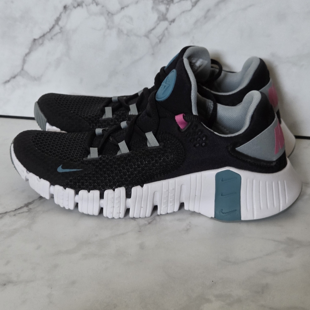 Nike W Free Metcon 4 Women Training Sneakers Shoes Black/Noise Aqua Size 7 - Picture 5 of 9